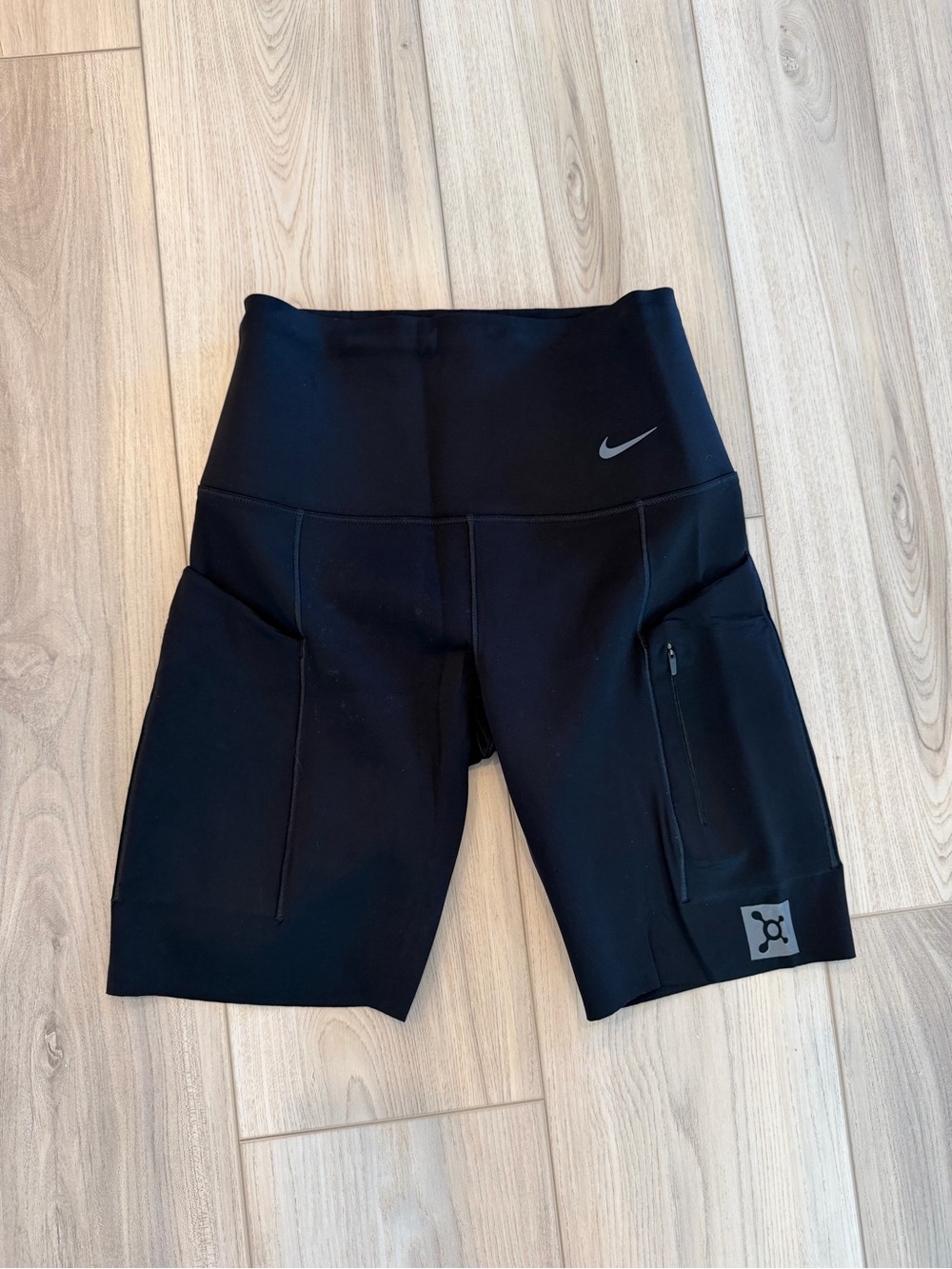 Nike Orangetheory Black 8” Shorts Women’s Small